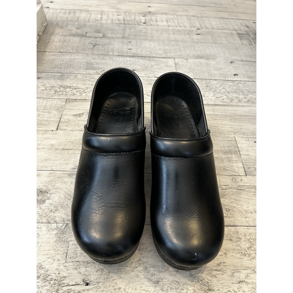 Dansko Women's 39 Black Leather Clogs Professional Comfort Arch Support